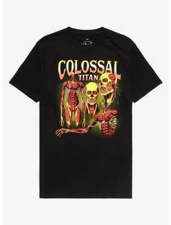 Brand new 🌟 Attack On Titan Colossal Titan Collage T-Shirt 😉